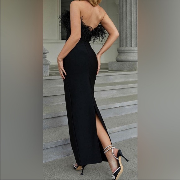 NWT Catchall Naomi Black Strapless Feather Trimmed Bandage Maxi Bodycon Dress - Picture 2 of 16